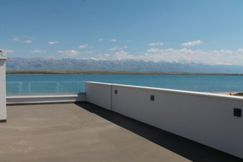 Huge roof terrace