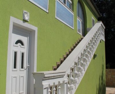 Entrance area and stairway outside