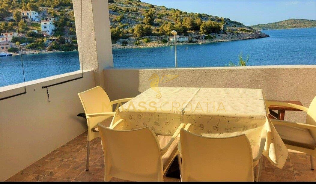 Balkon mit Meerblick