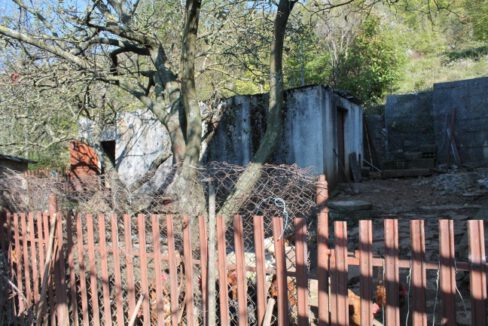 Garten and chicken house