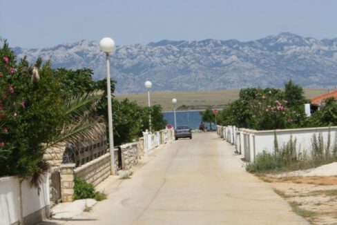 Street to the beach