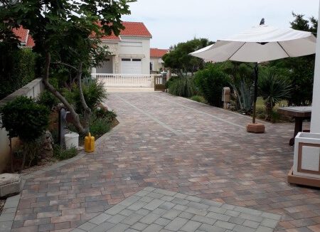 Complex paving work