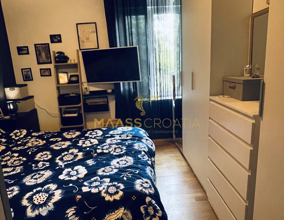 Schlafzimmer 2