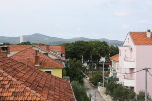 View of neighbourhood