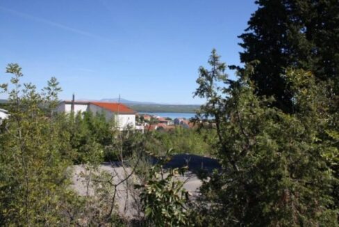 Concrete base plate and view from there