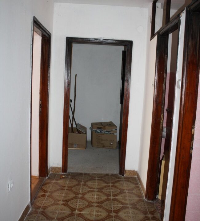 Entry first floor