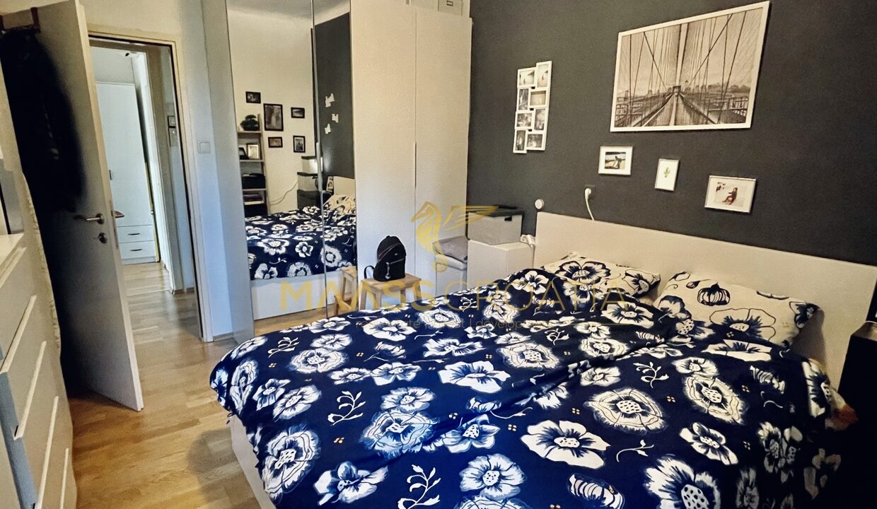 Schlafzimmer 2